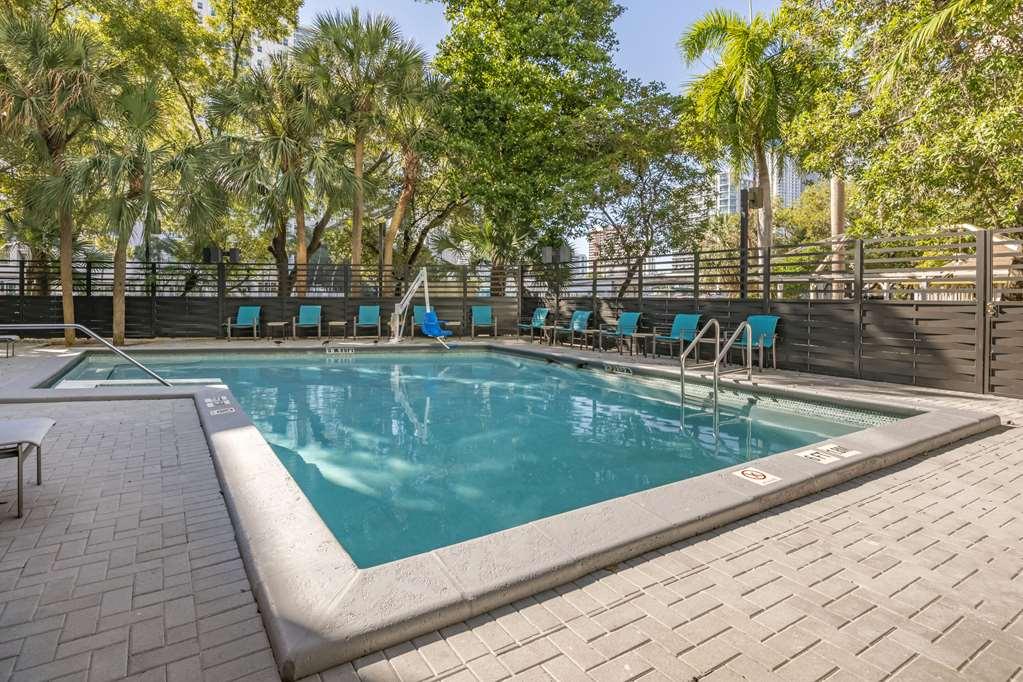 Comfort Inn & Suites Downtown Brickell-Port Of Miami Facilities photo