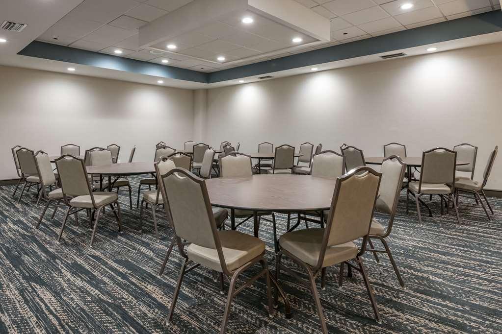 Comfort Inn & Suites Downtown Brickell-Port Of Miami Facilities photo